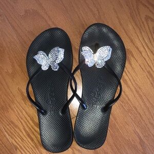FLIPOUT RHINESTONE BUTTERFLY FLIP FLOPS